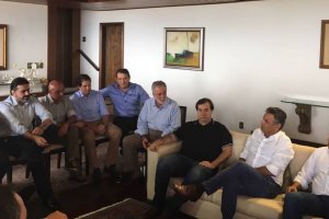 2017 - Bancada apoia Rodrigo Maia reeleito